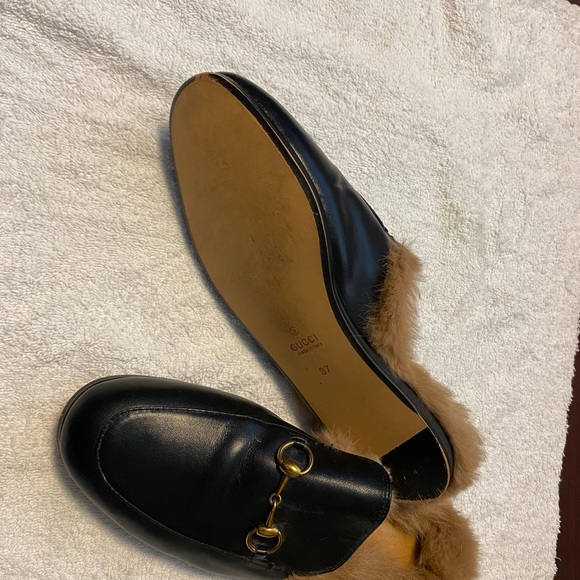 Gucci sandals with fur - Picture 2 of 5